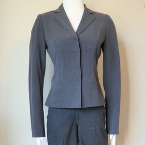Dark grey single breasted tailored blazer